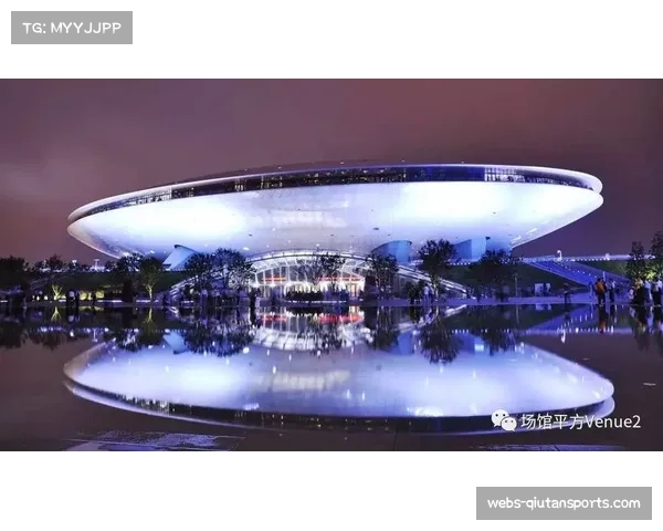 体育场馆冠名权开发多元化，权益包延伸至线下活动与数字媒体。